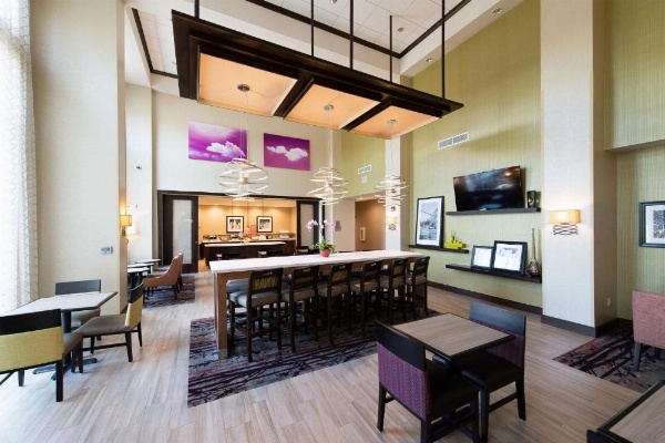 Hampton Inn By Hilton & Suites Fayetteville, Nc image 11