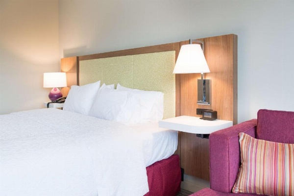 Hampton Inn By Hilton & Suites Fayetteville, Nc image 17