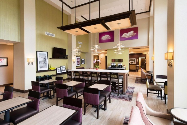 Hampton Inn By Hilton & Suites Fayetteville, Nc image 5